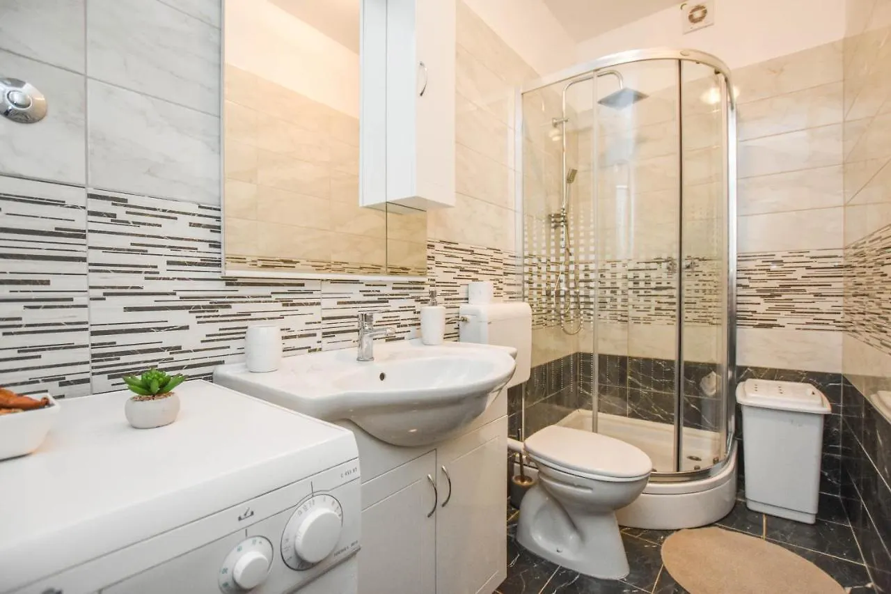 Apartment Rota Turanj